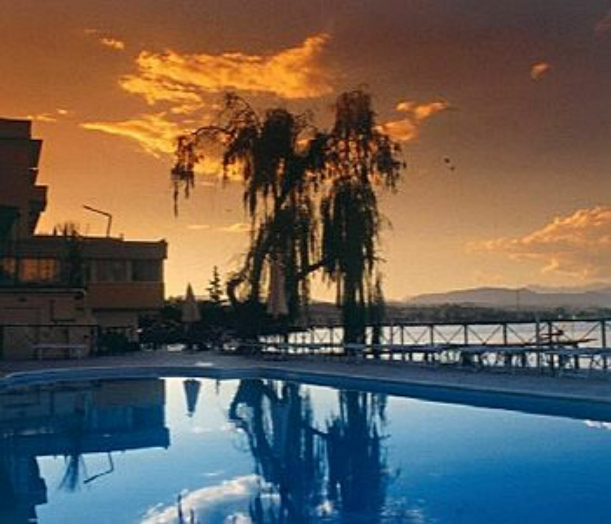 Hotel Estée Desenzano del Garda Exterior foto