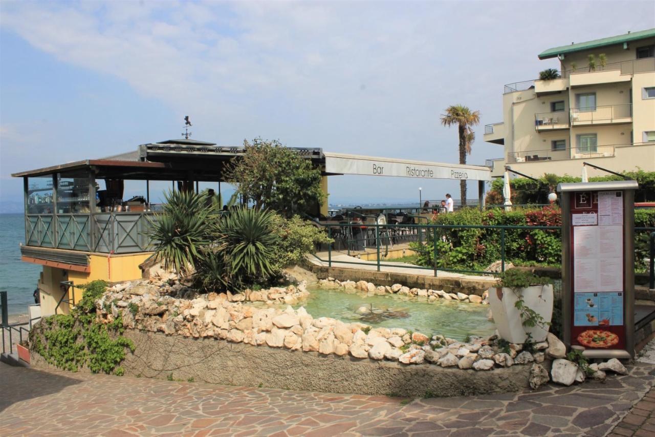 Hotel Estée Desenzano del Garda Exterior foto
